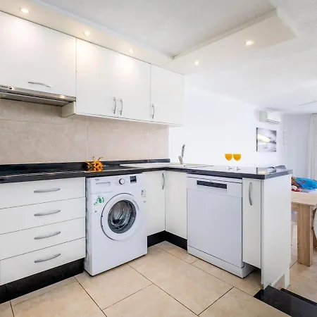 Appartement 196 Parque Santiago 2, Big Terrace, Pool Side Playa de las Américas